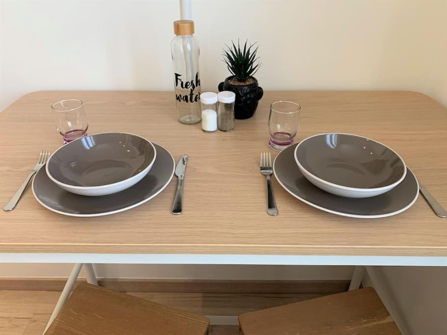 Studio En Residence Privee A Villeurbanne Dış mekan fotoğraf