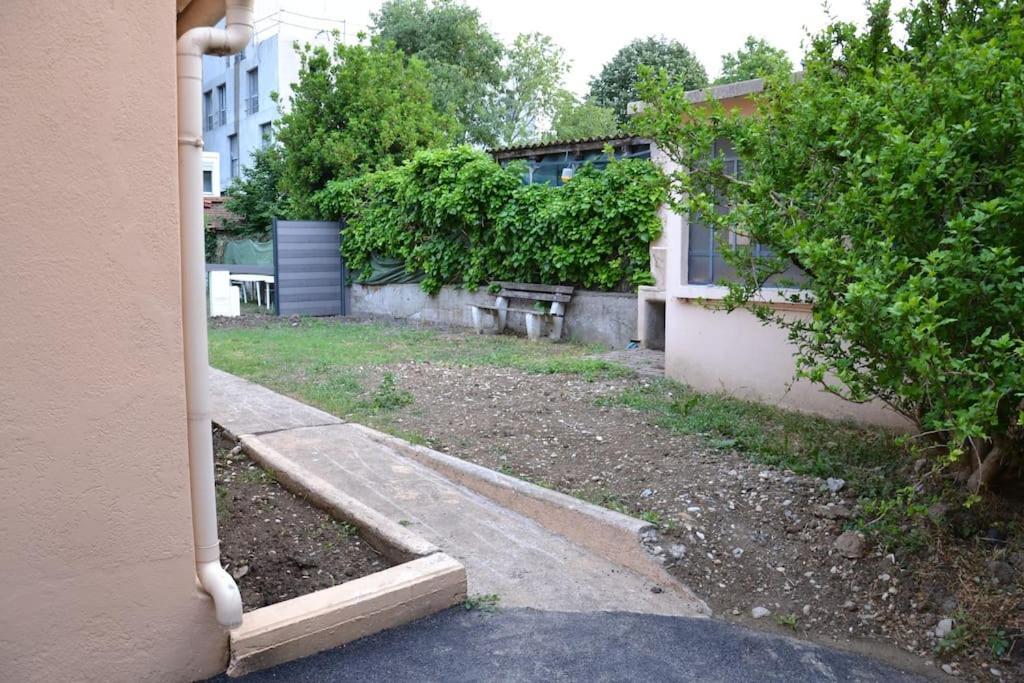 Studio En Residence Privee A Villeurbanne Dış mekan fotoğraf